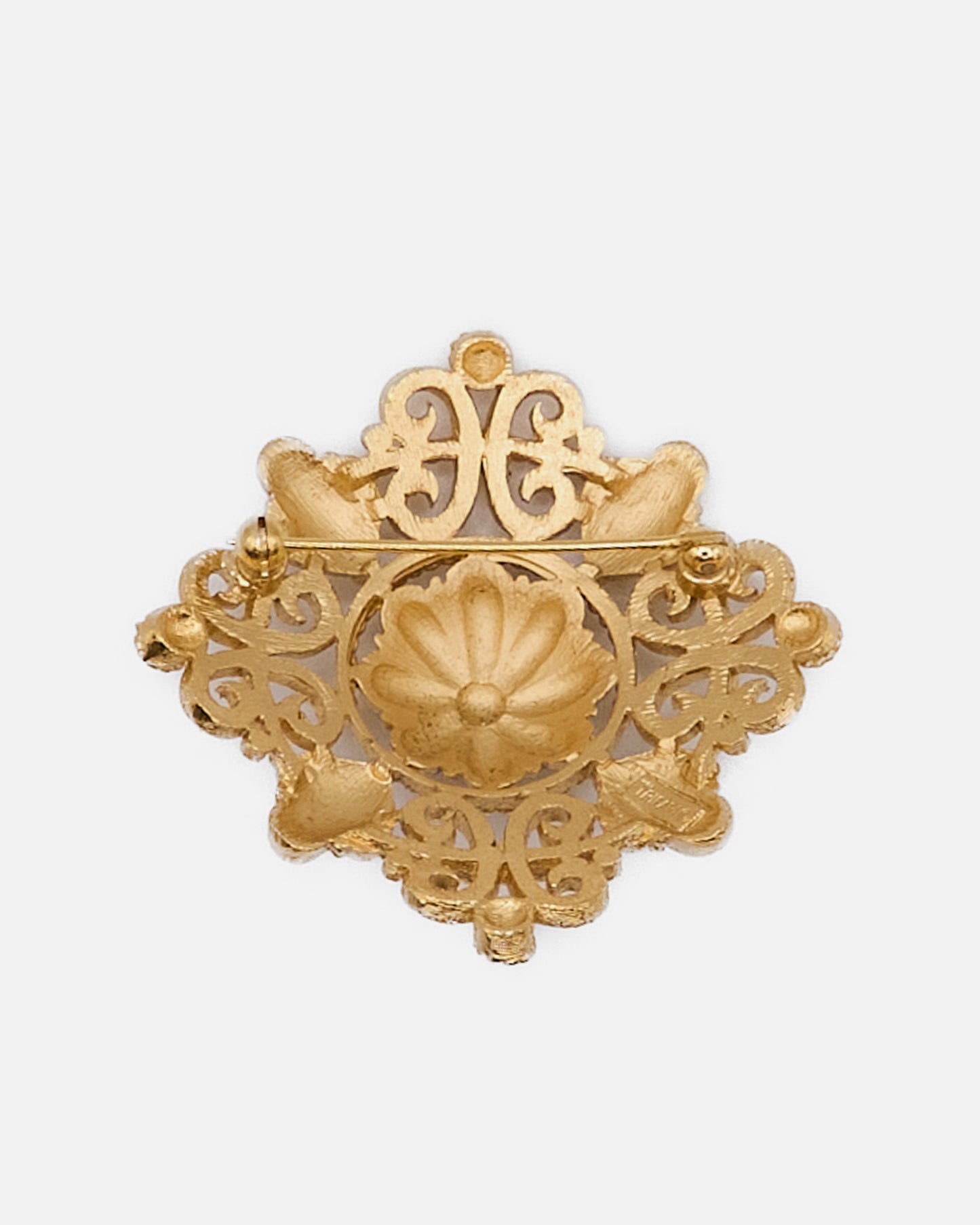 Etruscan tri-light brooch