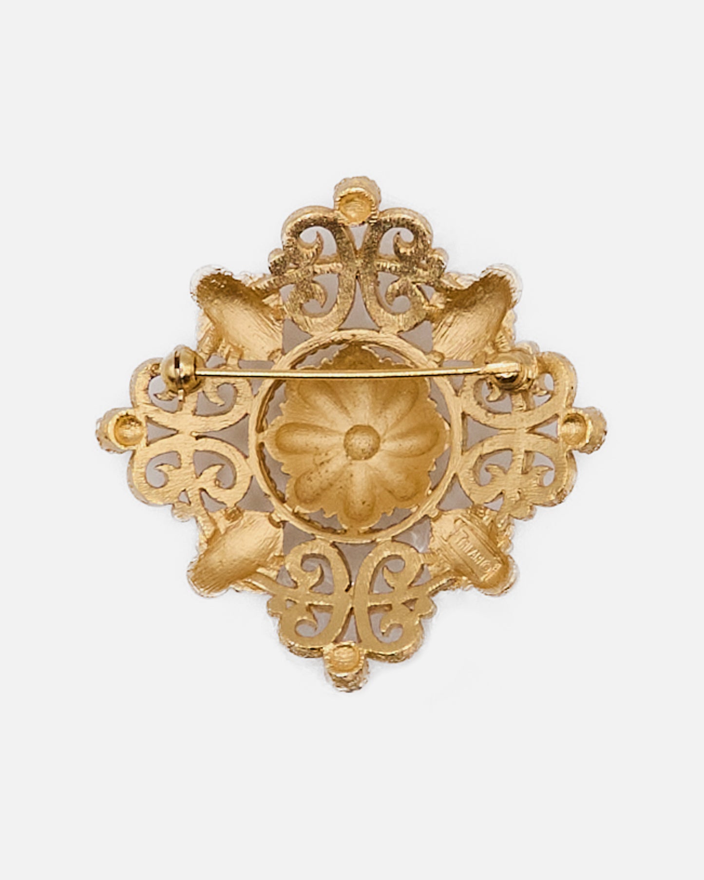 Etruscan tri-light brooch