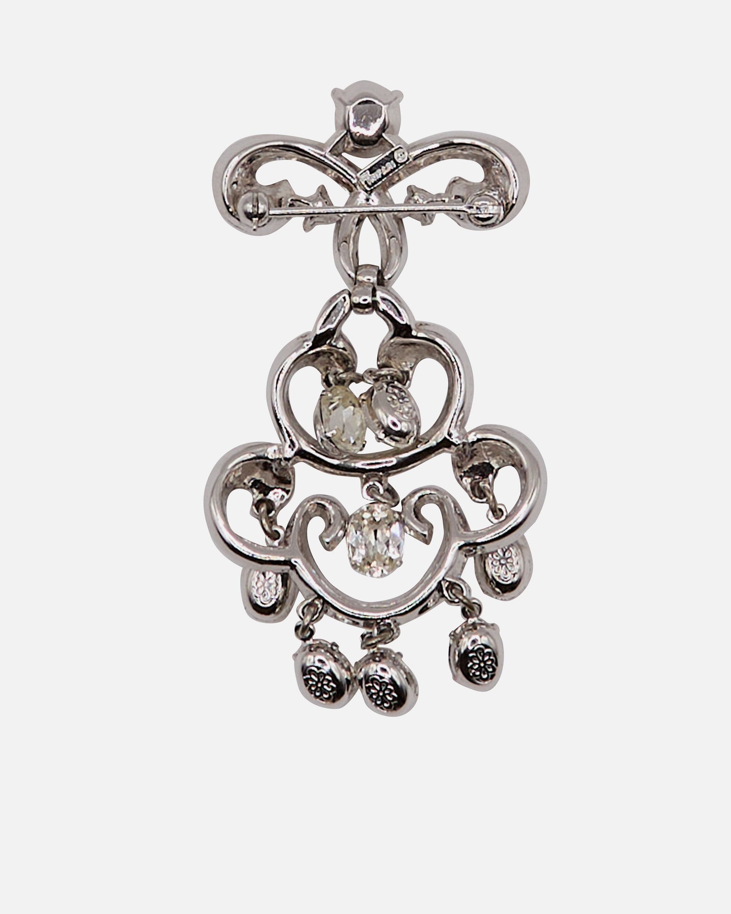 TRIFARI Pin
