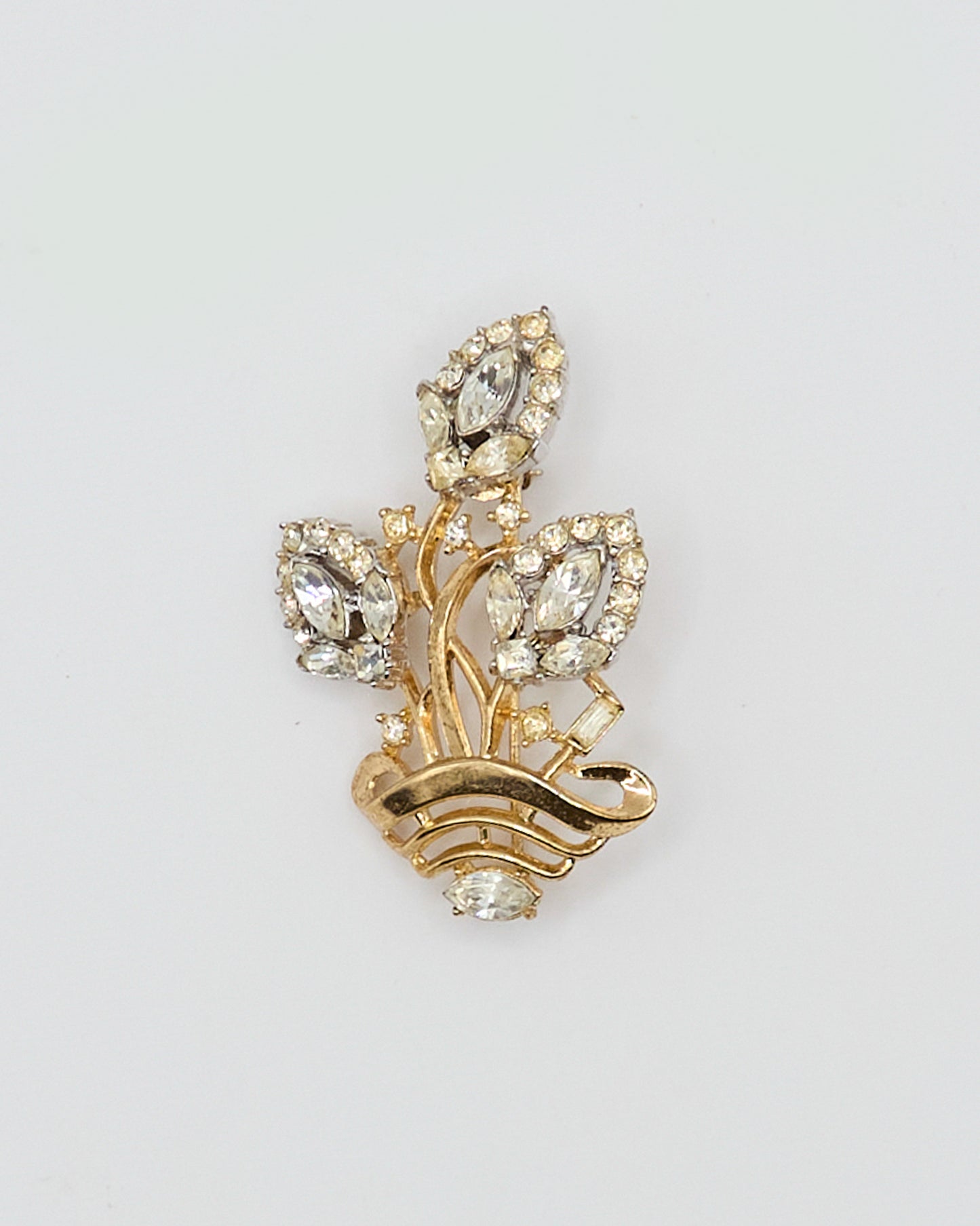 Trifari Pat Pend Pin