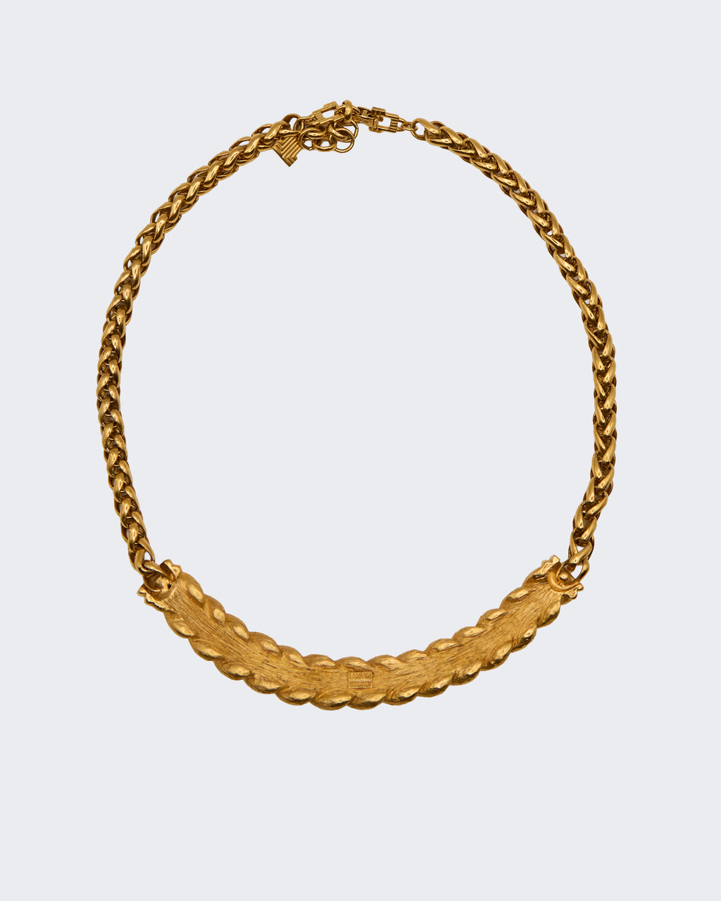 Collier vintage Lanvin en métal doré orné de zirconiums colorés – Bijou d'exception