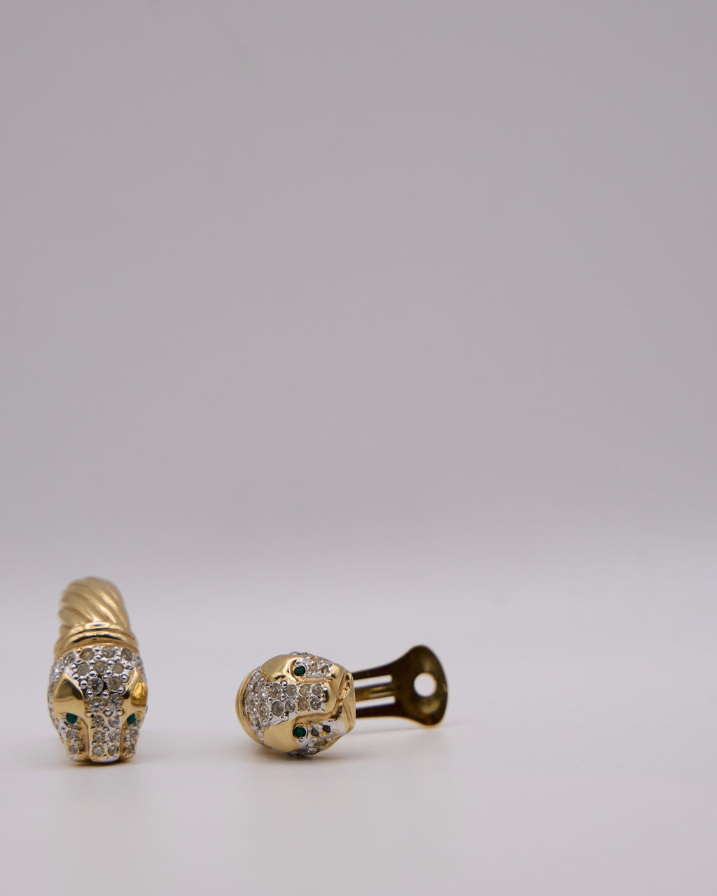 Orecchini Vintage firmati Vogue Bijoux Made in Italy Testa di Pantera con Cristalli Pavé