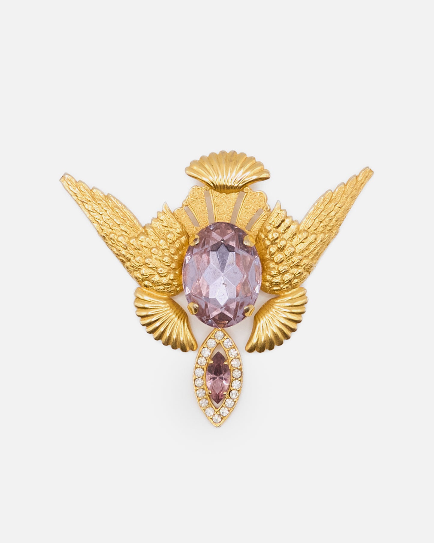 Broche ailée