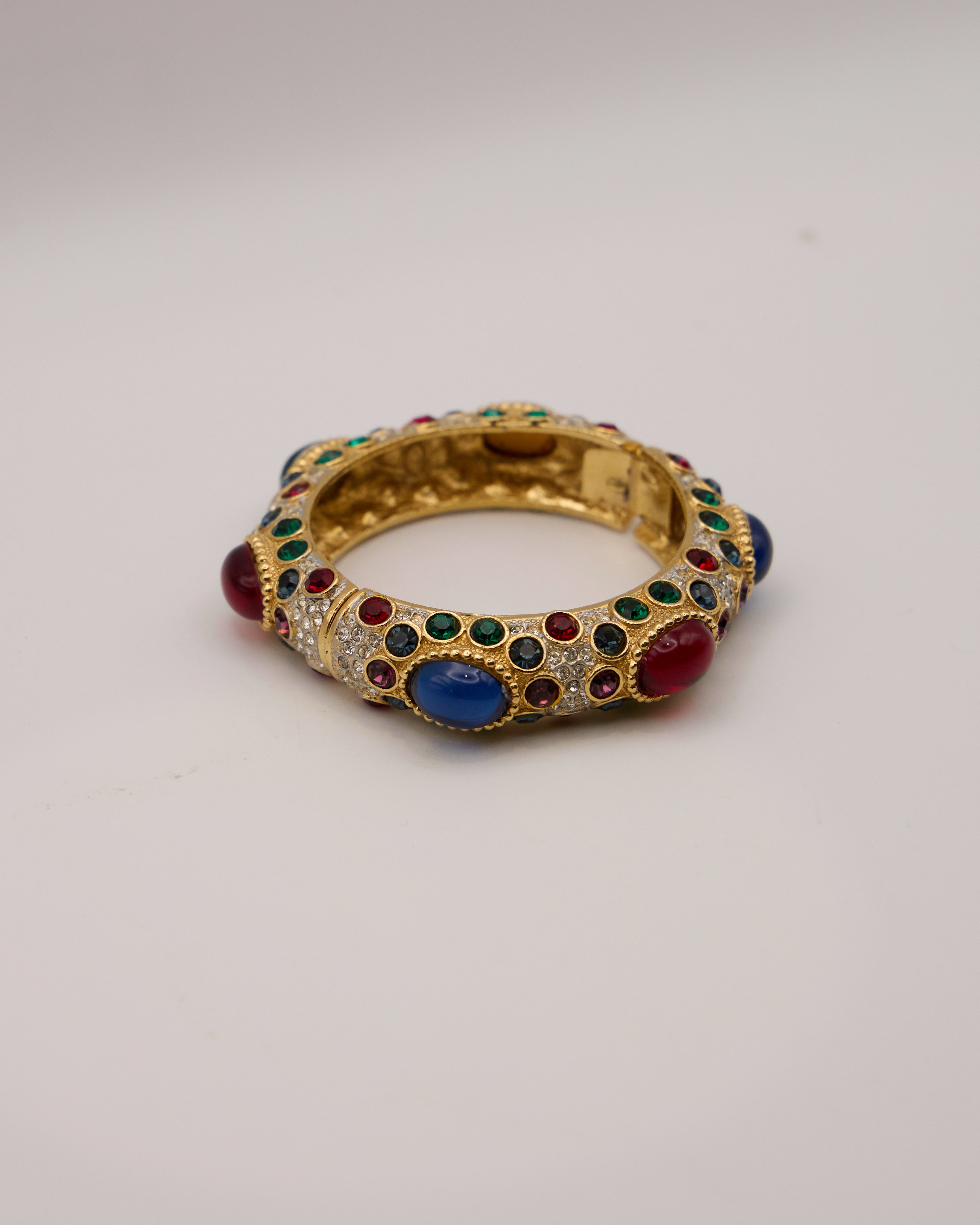 Vintage Mogul Jewels of India bracelet – Sphinx