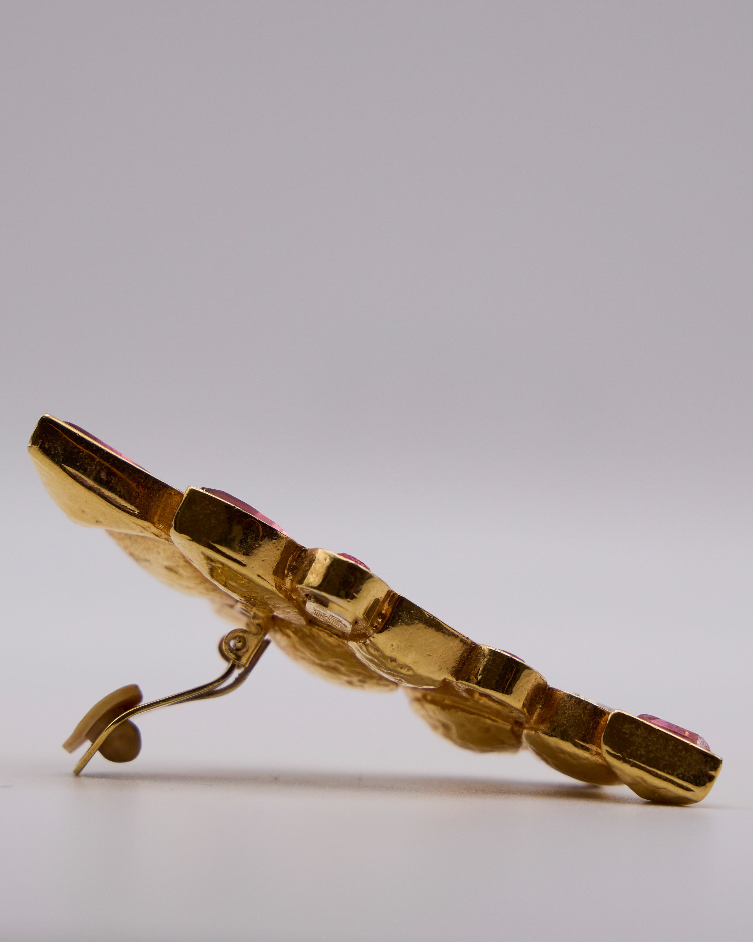 Orecchini Vintage firmati Valentino Garavani | Dorati con Cristalli Rosa e Bianchi - anni 80/90