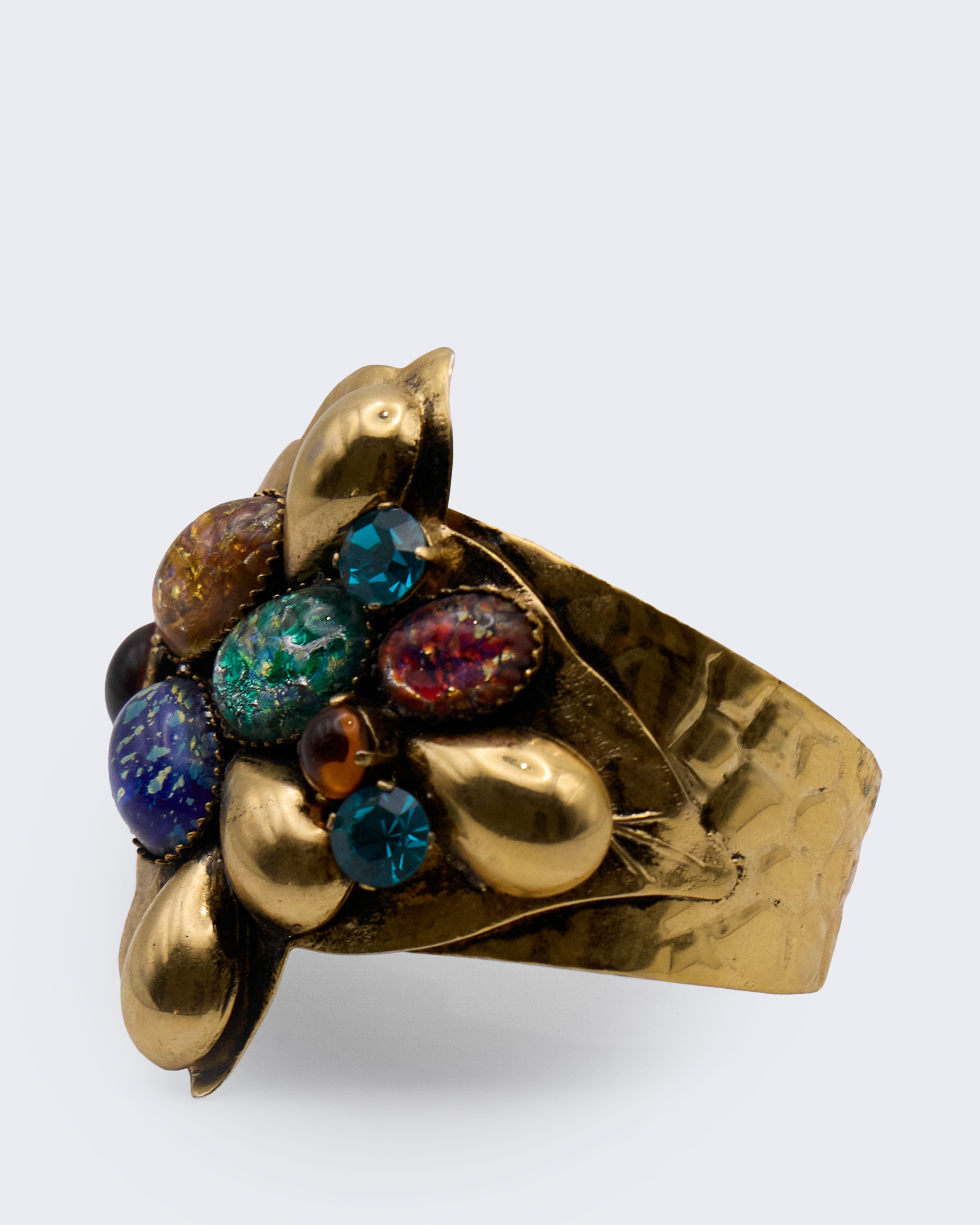 Bracciale Vintage Rigido Dorato con Pietre Multicolor e Cabochon Iridescenti