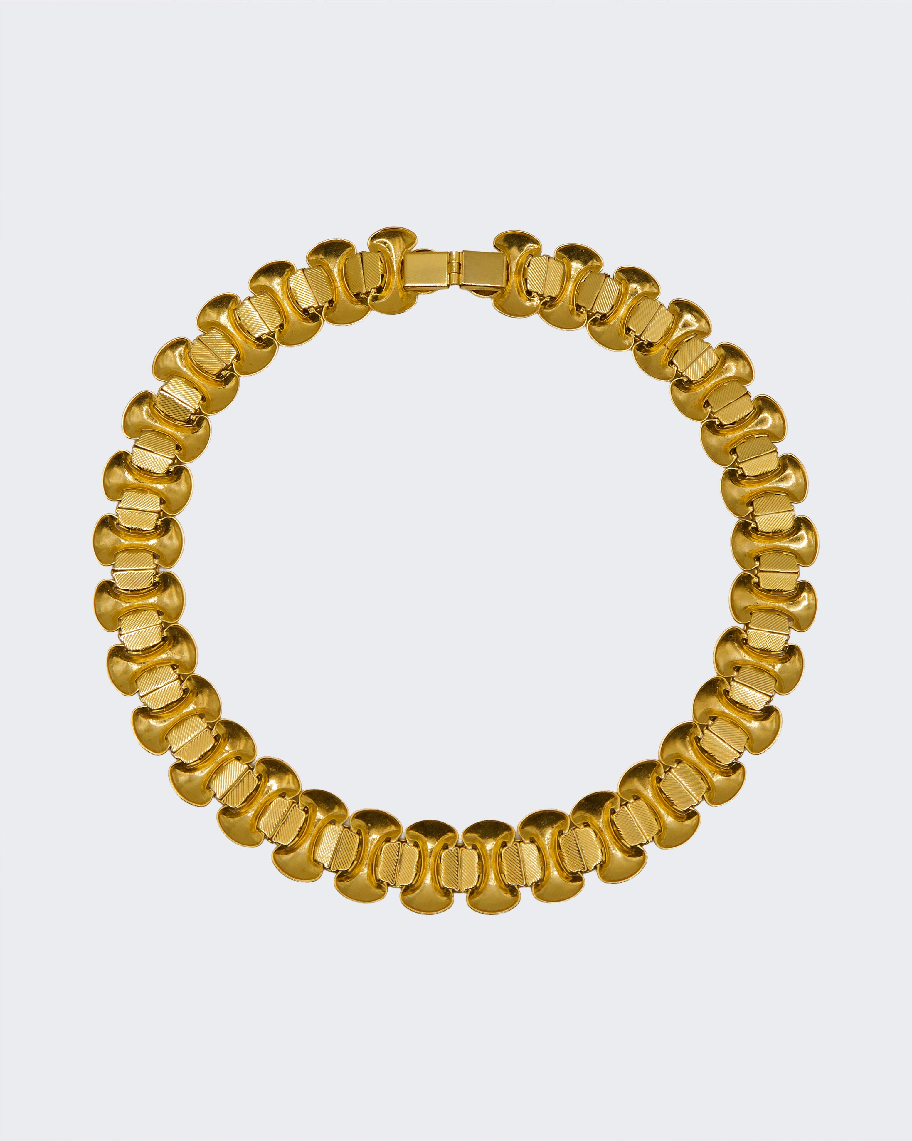 Collana Vintage in Oro con Maglie Bombate e Ondulate – Design Scultoreo Anni ’70-’80