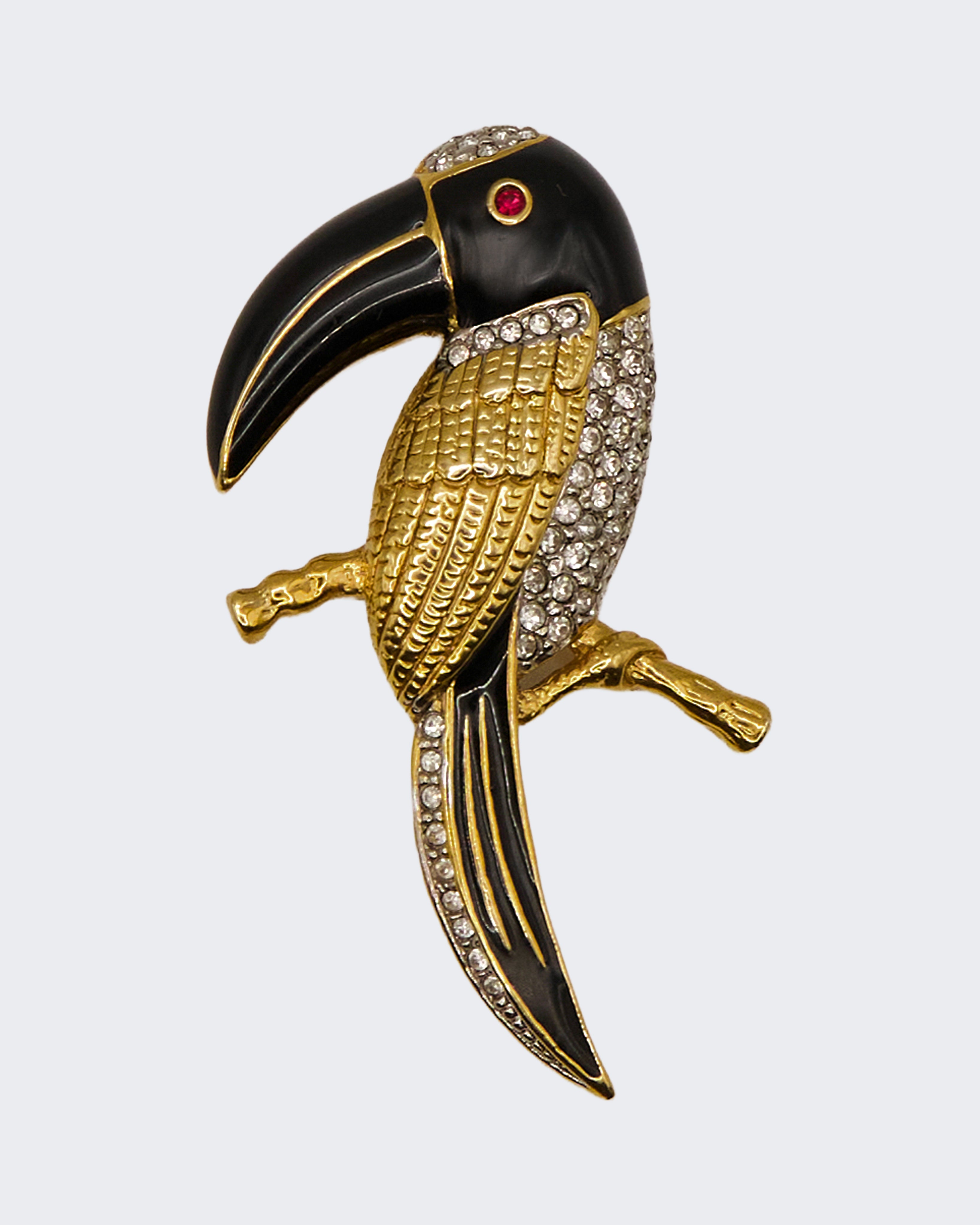 Spilla Tucano Vintage Placcata Oro con Smalto e Strass – Stile Anni ’70-’80