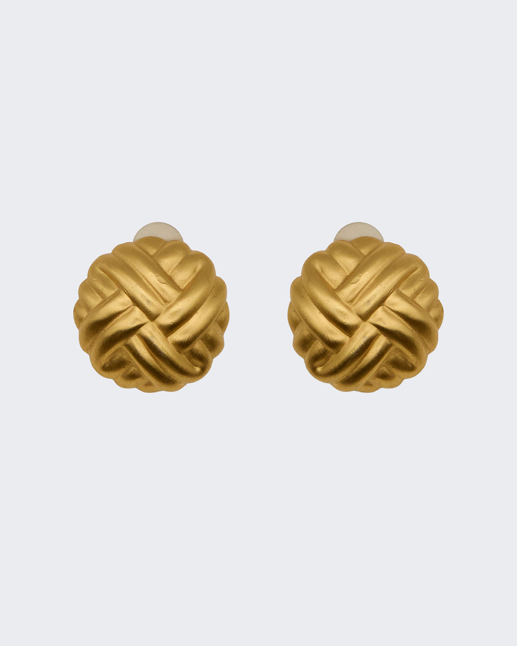 Boucles d'oreilles puces en forme de nœud torsadé doré – Élégantes et polyvalentes