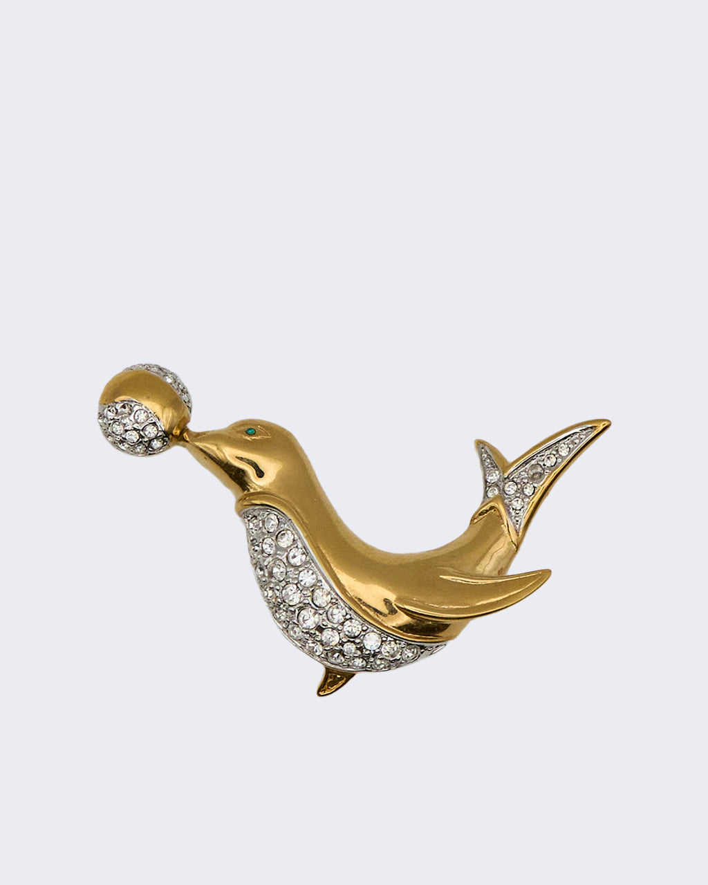 Spilla Vintage Foca con Palla in Metallo Dorato e Strass – Anni ’40–’60