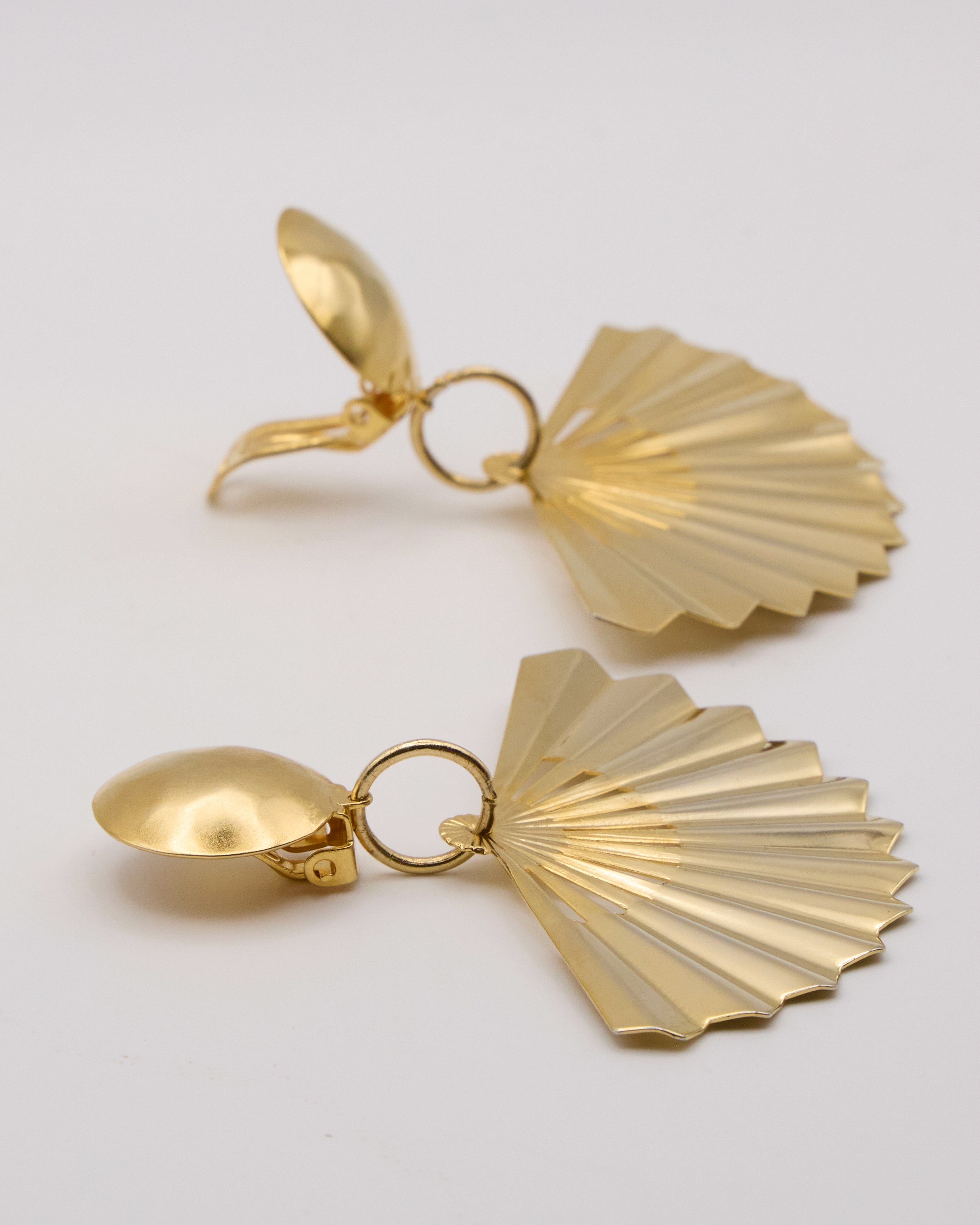 Boucles d'oreilles éventail tridimensionnelles