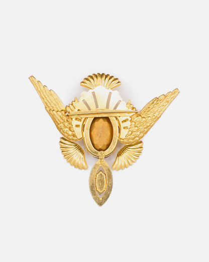 Broche ailée