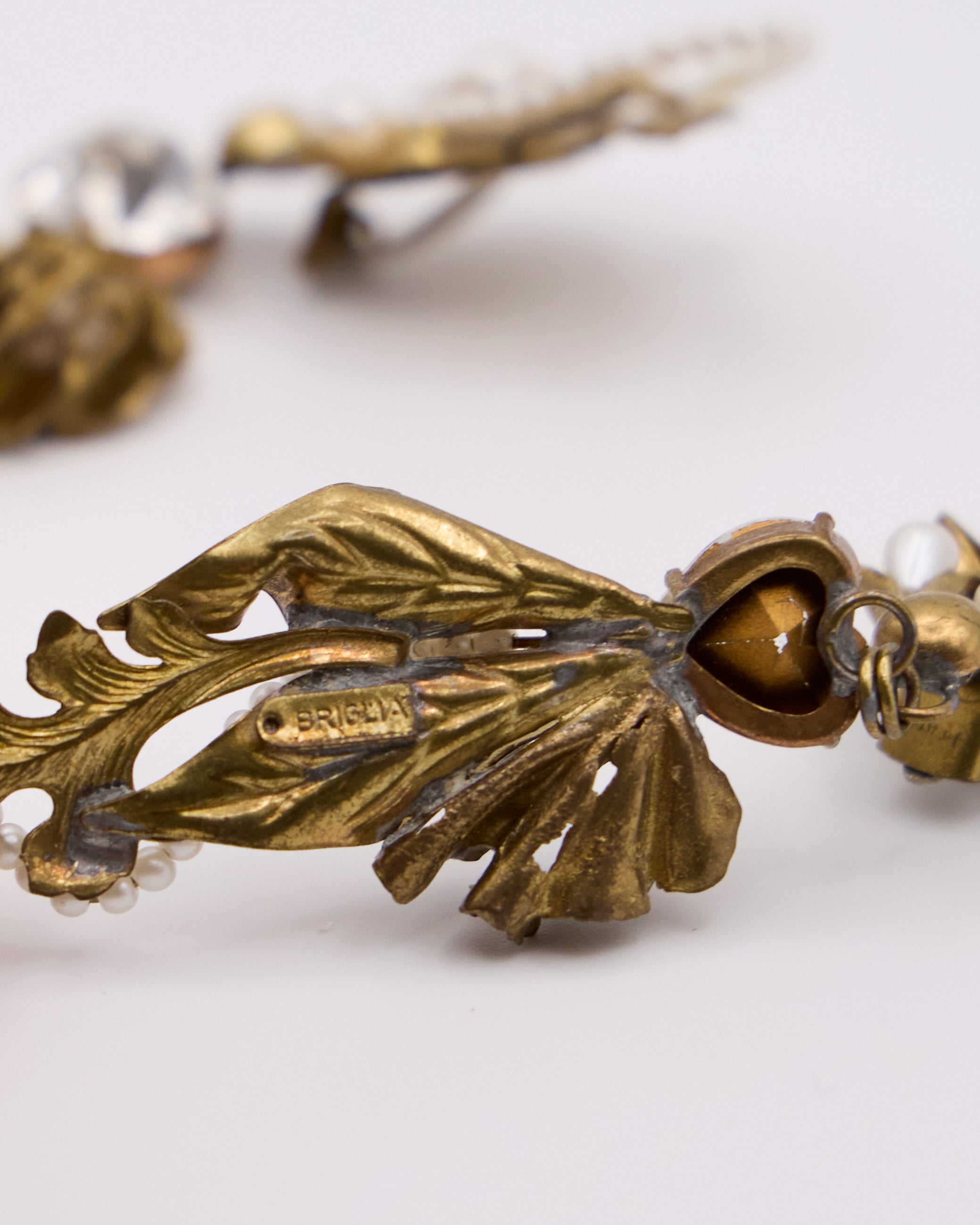 Orecchini Vintage firmati Briglia Floreali Dorati con Perle – Clip Couture Barocco Made in Italy