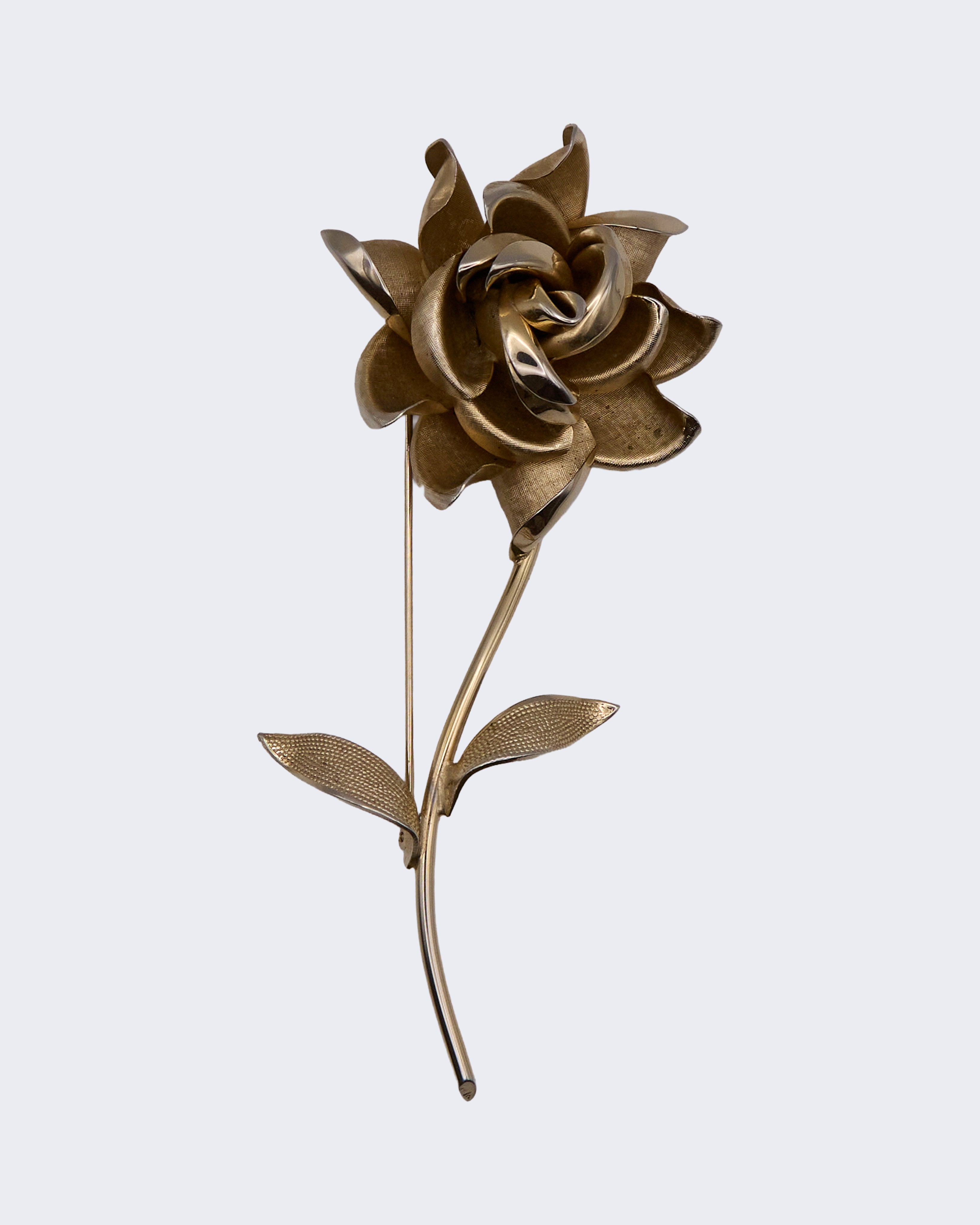 Spilla Vintage Rosa Dorata a Stelo Lungo – Elegante Gioiello Floreale