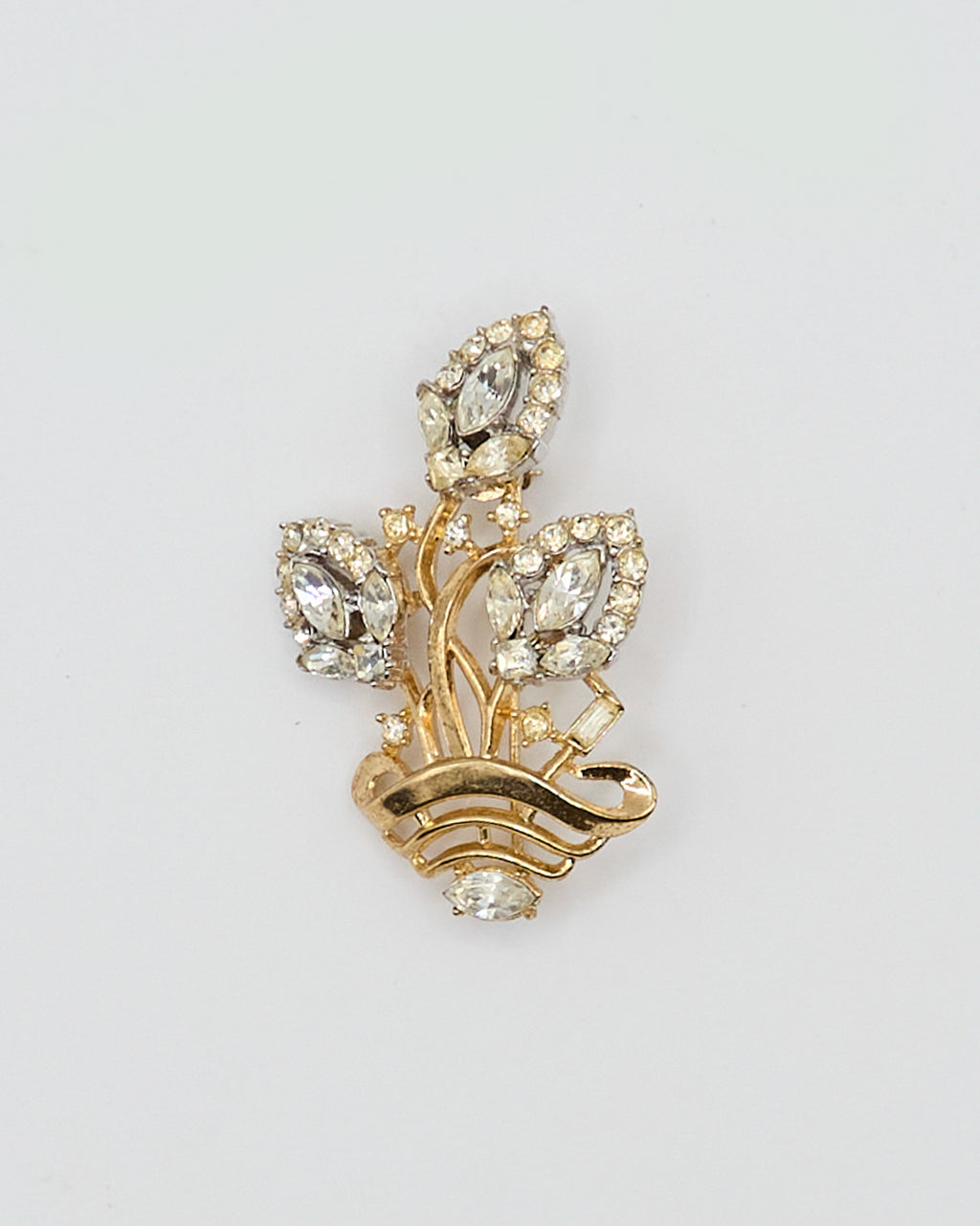 Trifari Pat Pend Pin