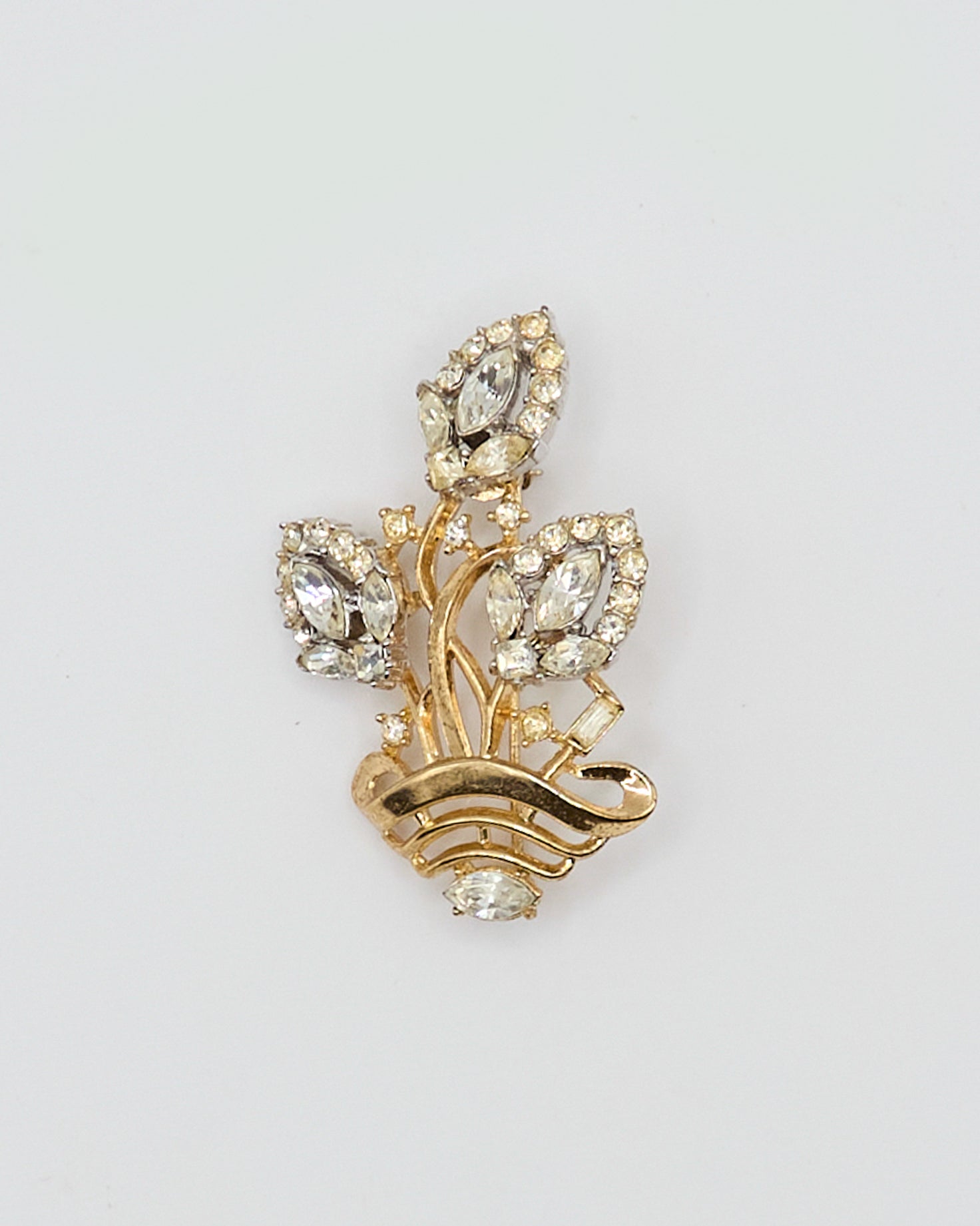 Trifari Pat Pend Pin
