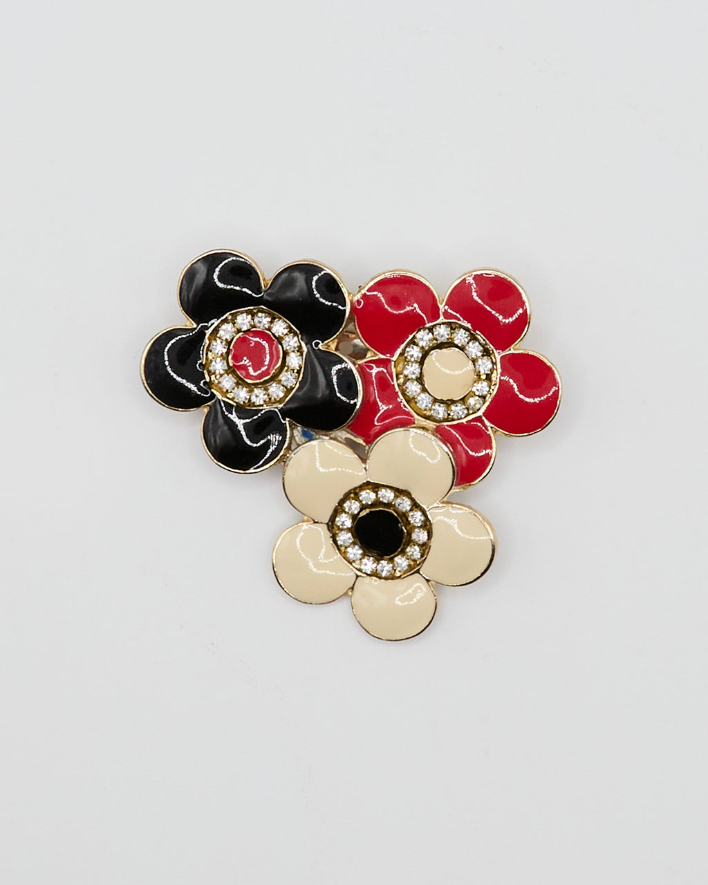 Daisy brooch