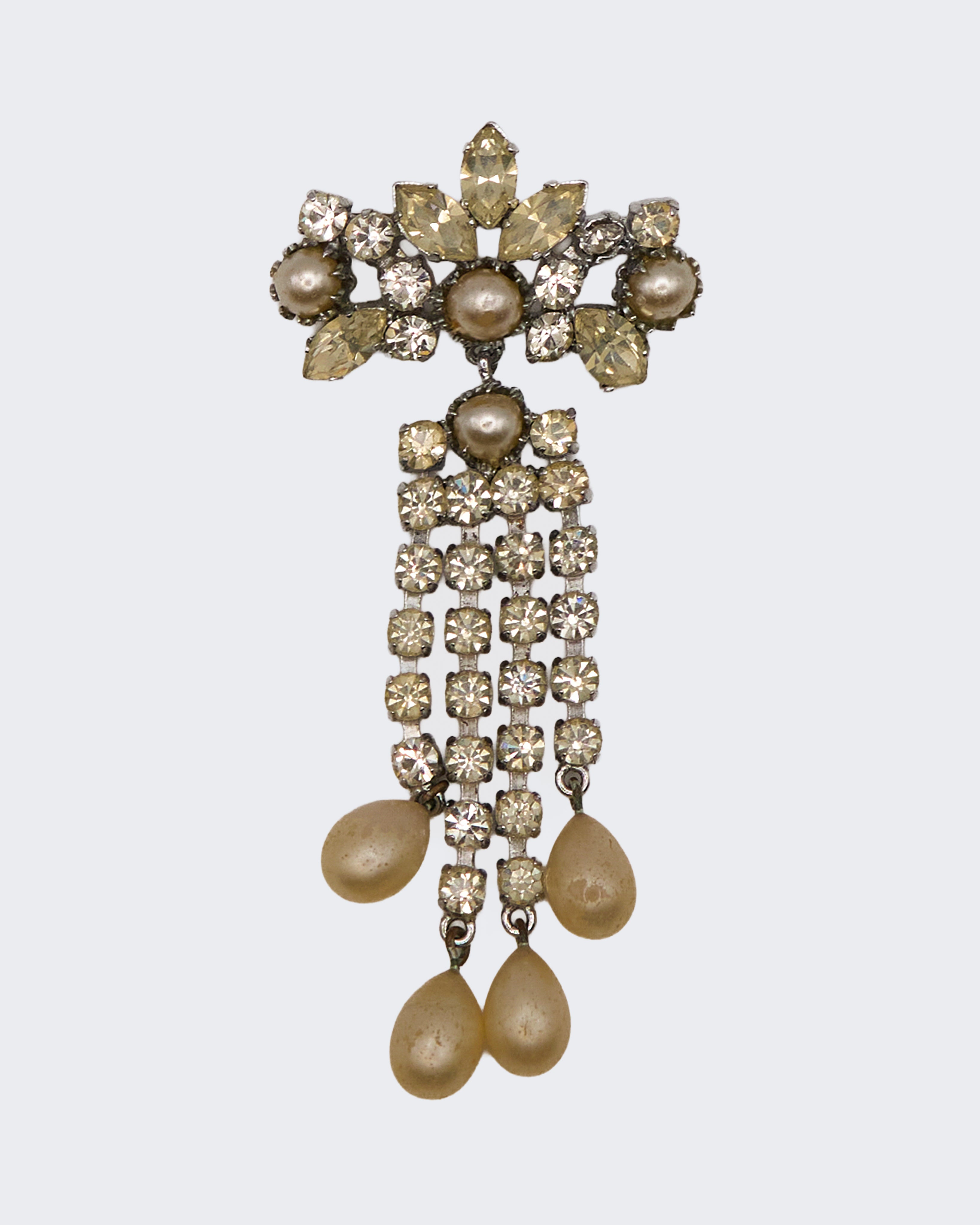 Spilla Vintage con Strass e Gocce di Perle Finte – Bigiotteria Elegante Anni ’30–’60