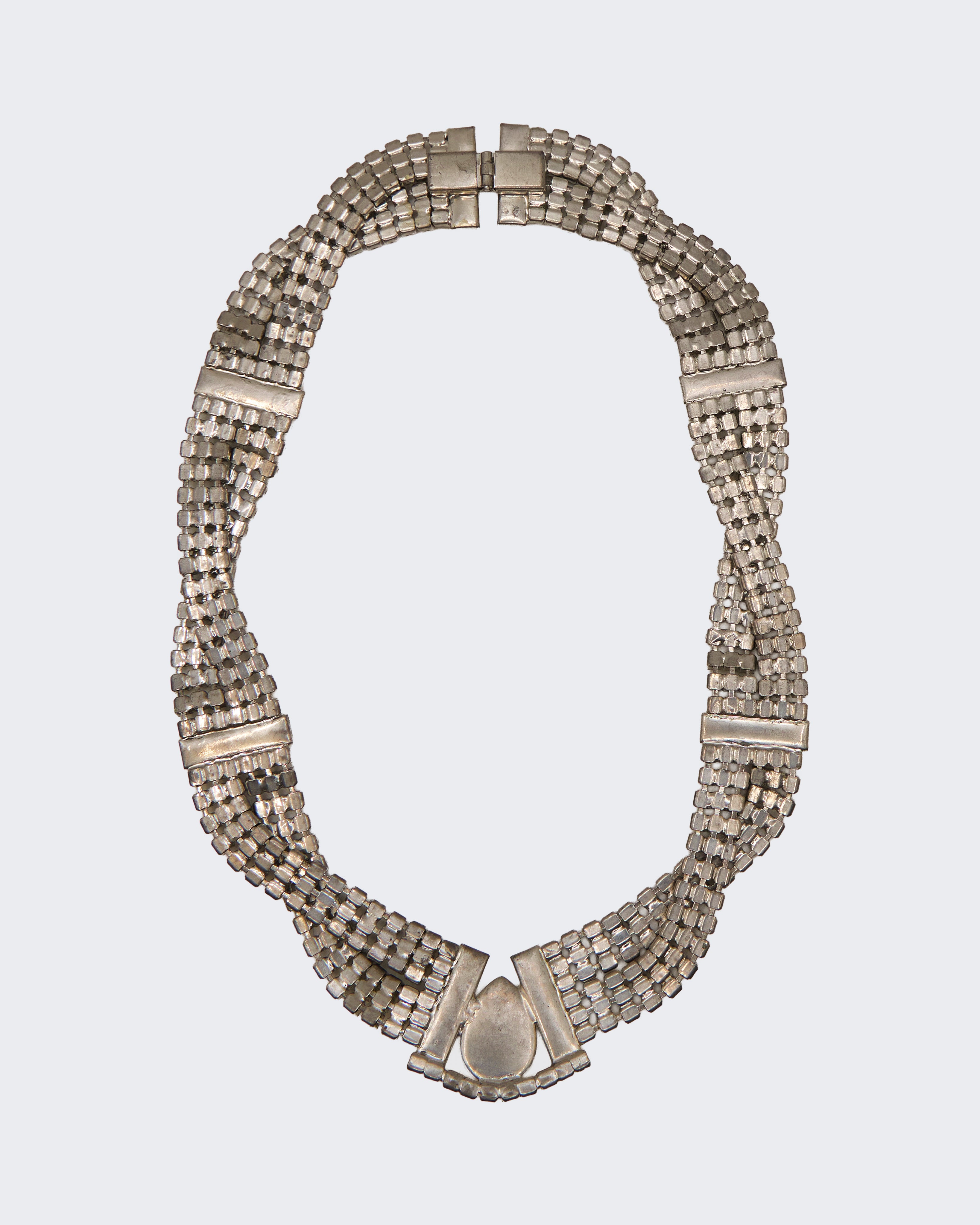 Collana Girocollo Vintage Multifi lo con Strass e Perla Centrale – Eleganza d’Epoca da Sera