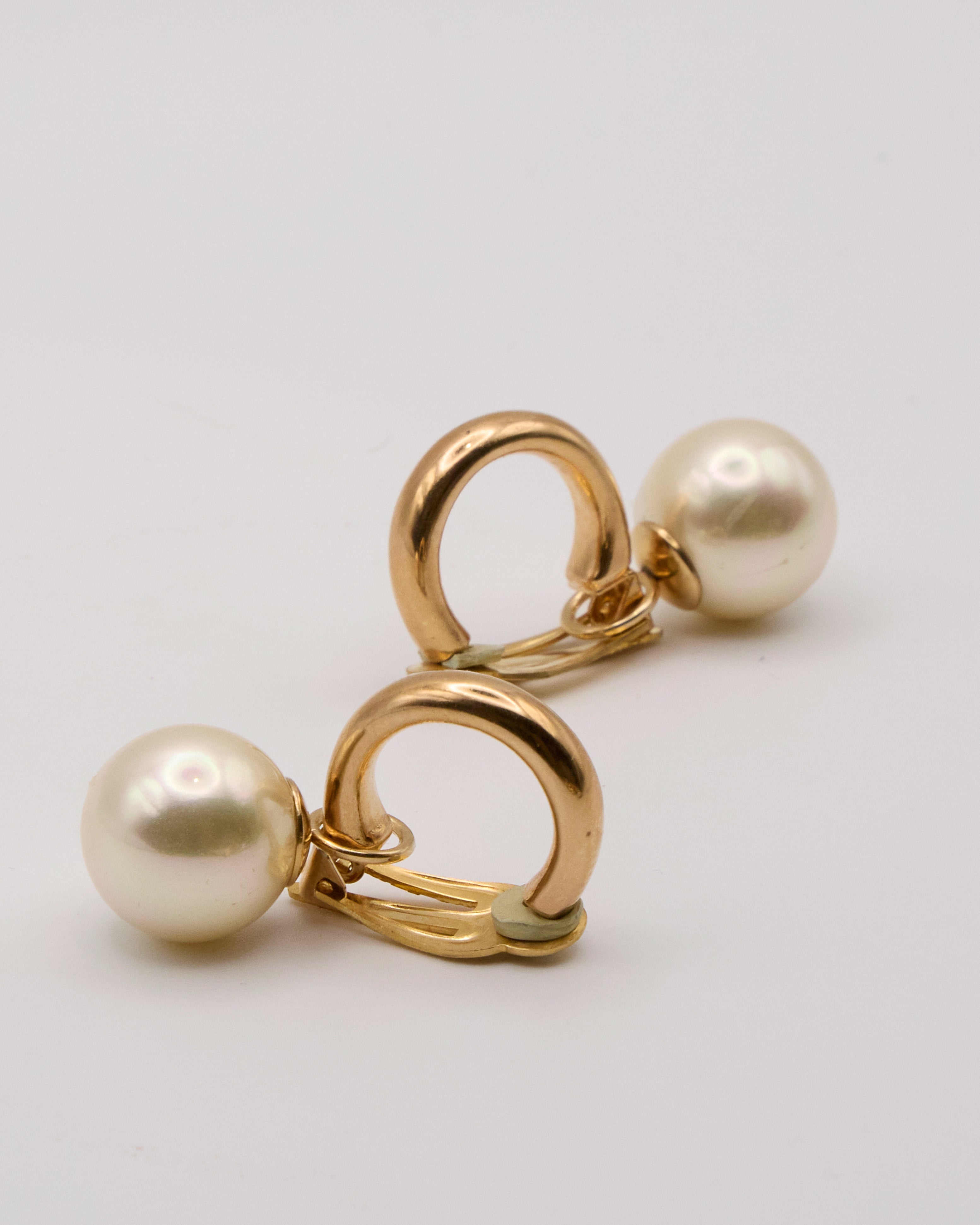 Boucles d'oreilles « Élégance suspendue »