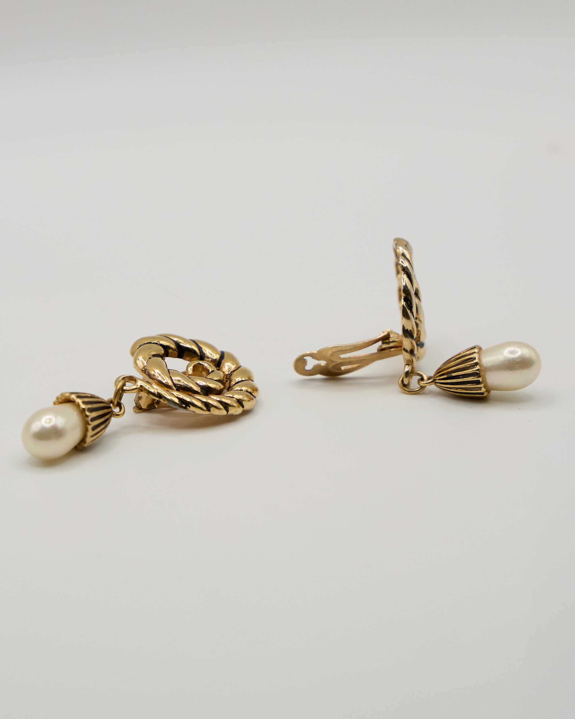 Boucles d'oreilles de style baroque