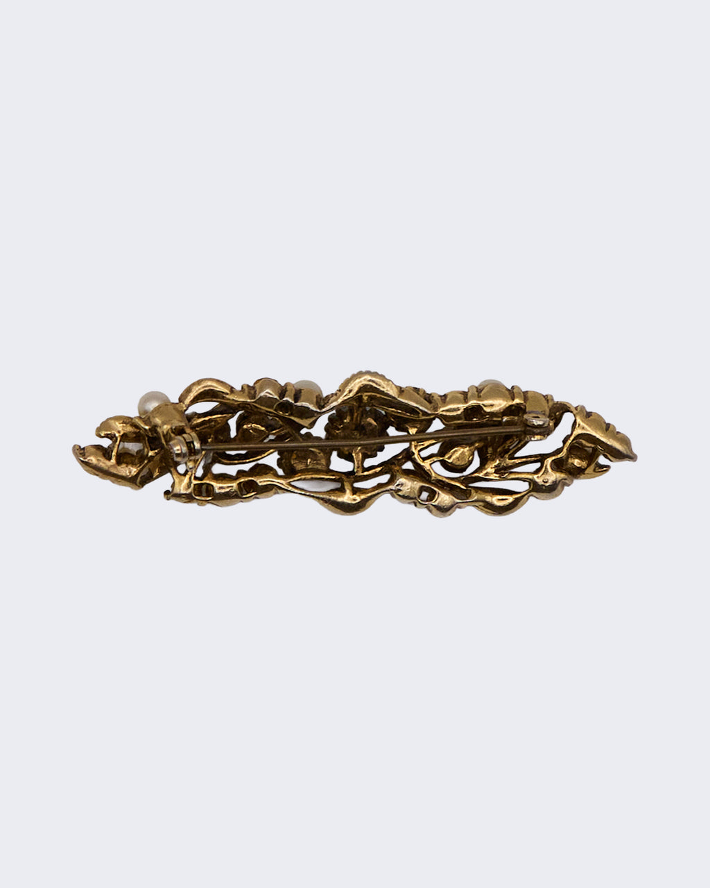 Spilla Vintage Floreale con Perle e Cristalli – Elegante Gioiello Dorato