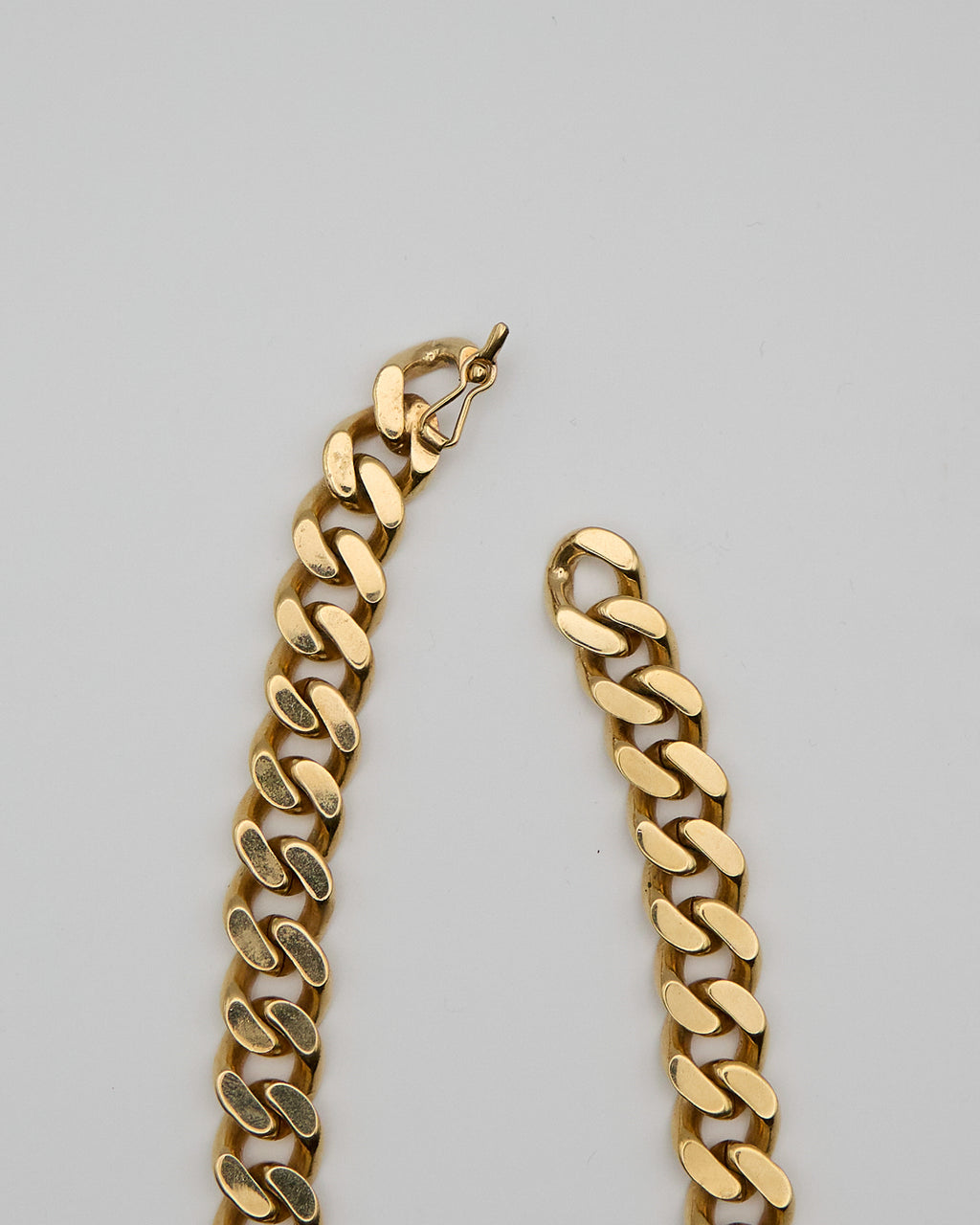 Collier Cascio vintage avec chaîne cubaine et pièce Liberty – Plaqué or