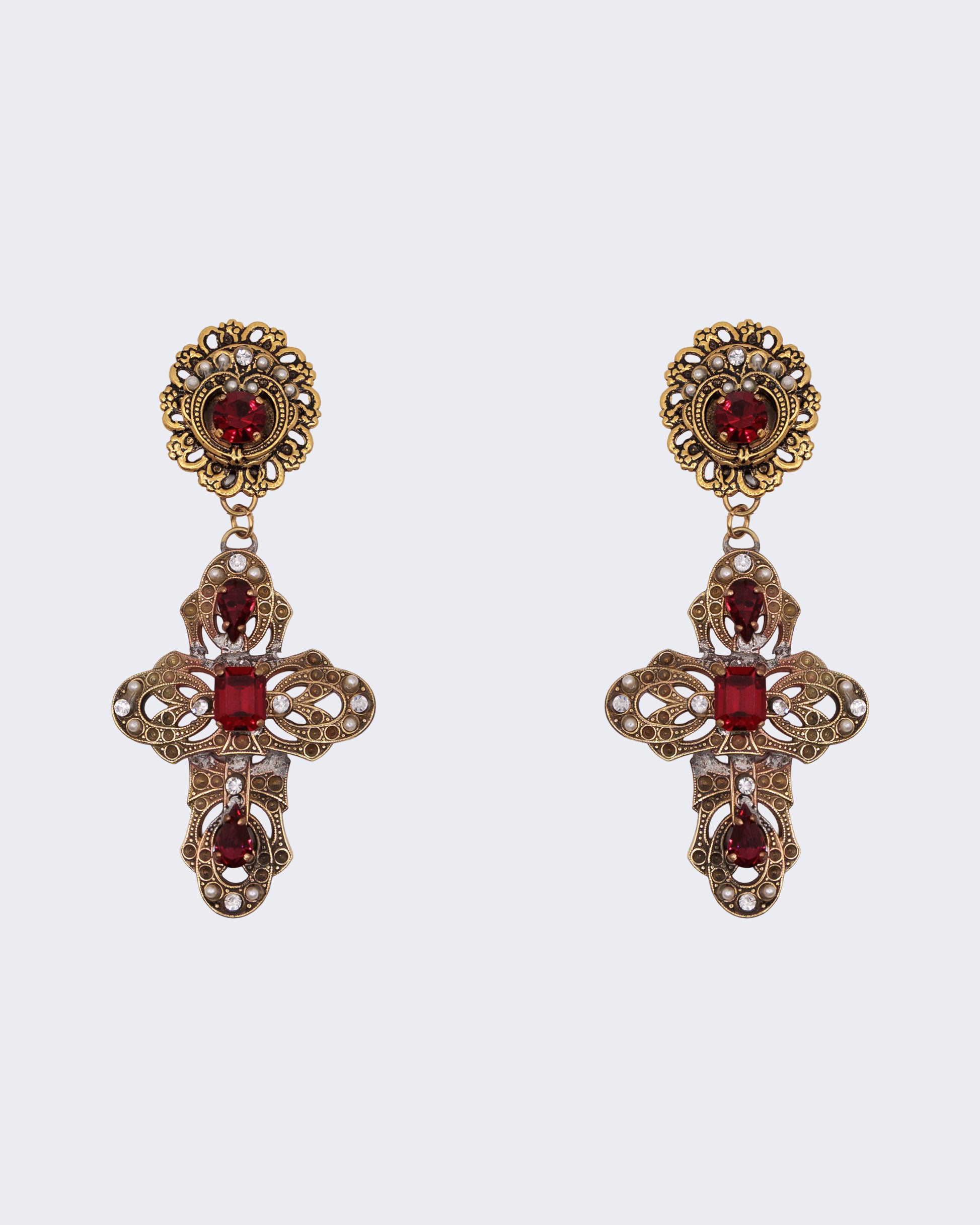 Orecchini vintage a croce con pietre rosse e perle – clip – stile barocco