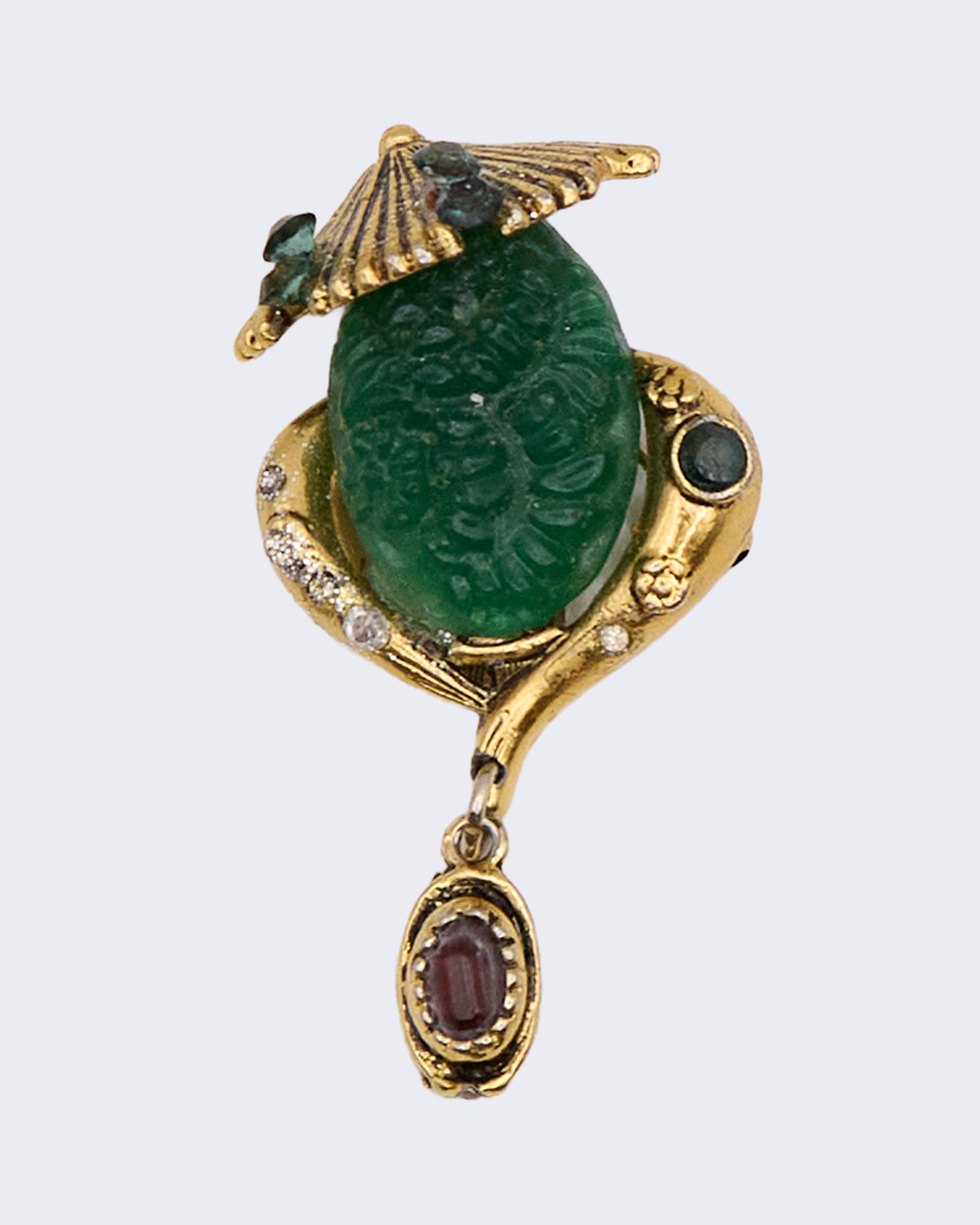 Spilla Vintage Oriental Style con Pietra Verde Intagliata e Pendente – Brooch Bijoux