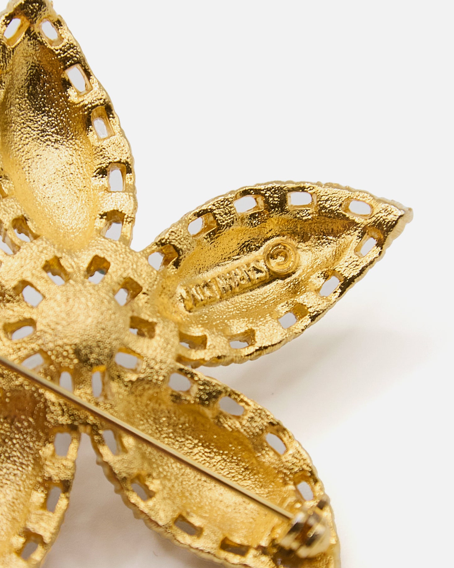 Broche Sarah Coventry